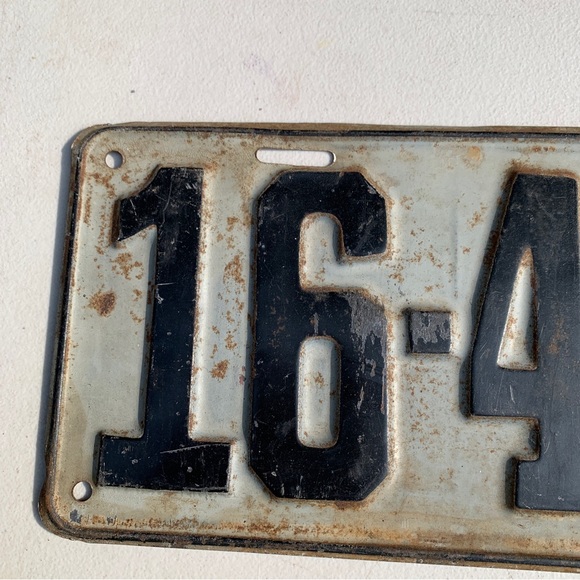 Antique Automobile License Plates - Man Cave -Decor - Old Timers - Picture 7 of 10